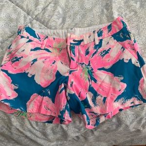 Lilly Pulitzer size 2 shorts